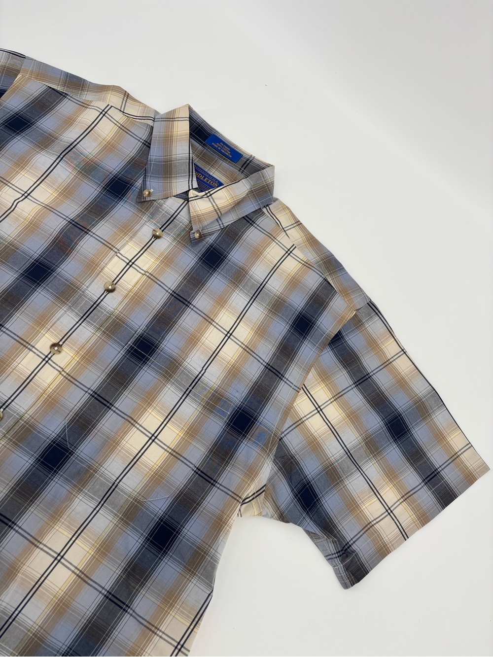 Pendleton Shirt Mens Medium M Short Sleeve Button Down Plaid 100% Cotton Blue